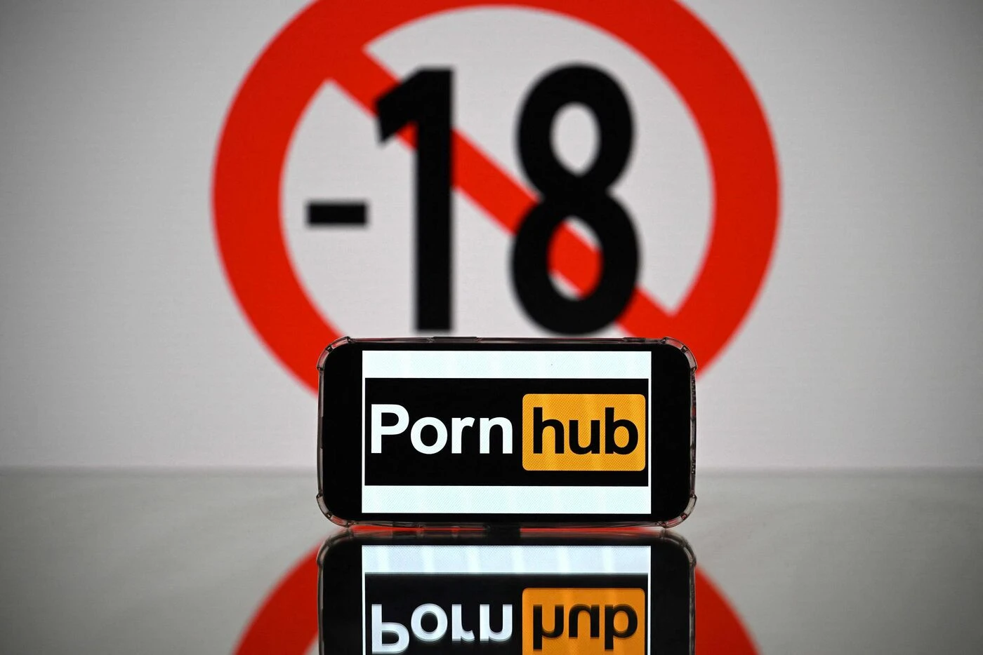 Sites pornos : Pornhub rouvre l’accès à sa plateforme aux possesseurs d’iPhone et d’iPad au Royaume-Uni