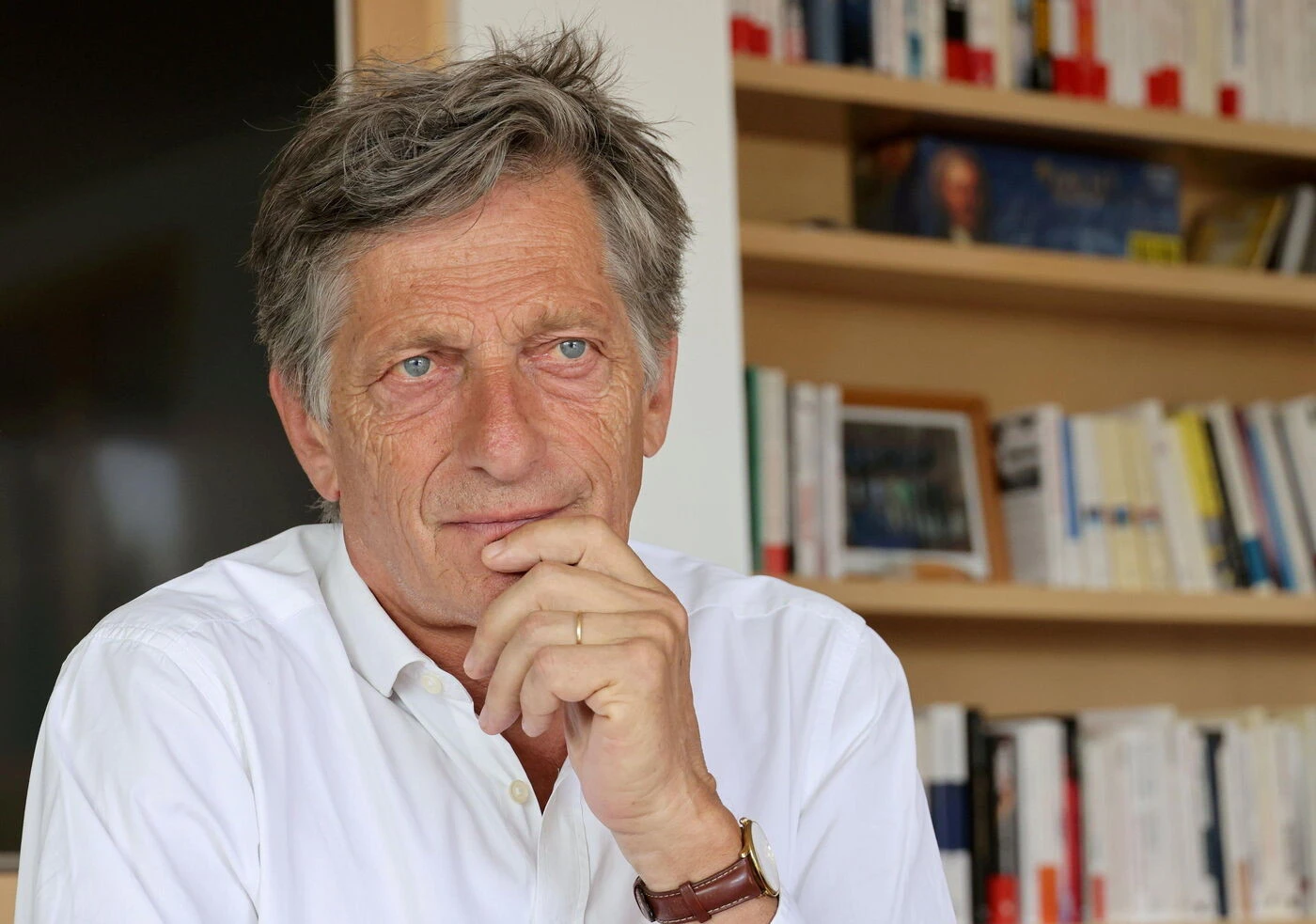 Football : ex-patron de M 6, Nicolas de Tavernost prend officiellement la tête de LFP Média