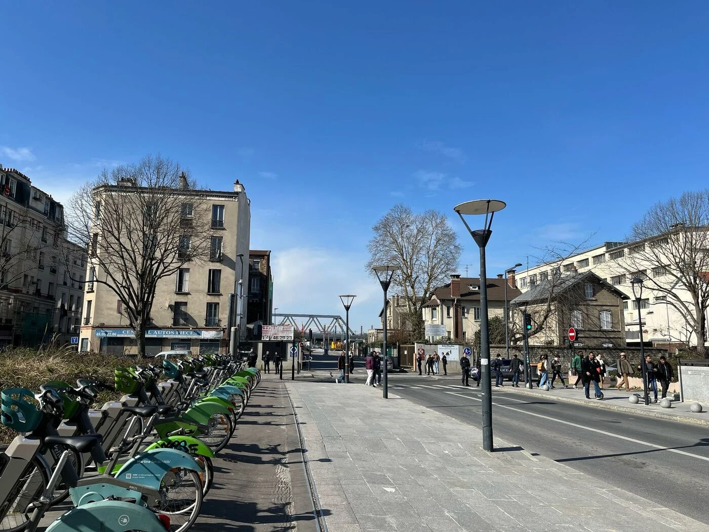Gare du Nord : à Saint-Denis, des dizaines de salariés et d’habitants évacués