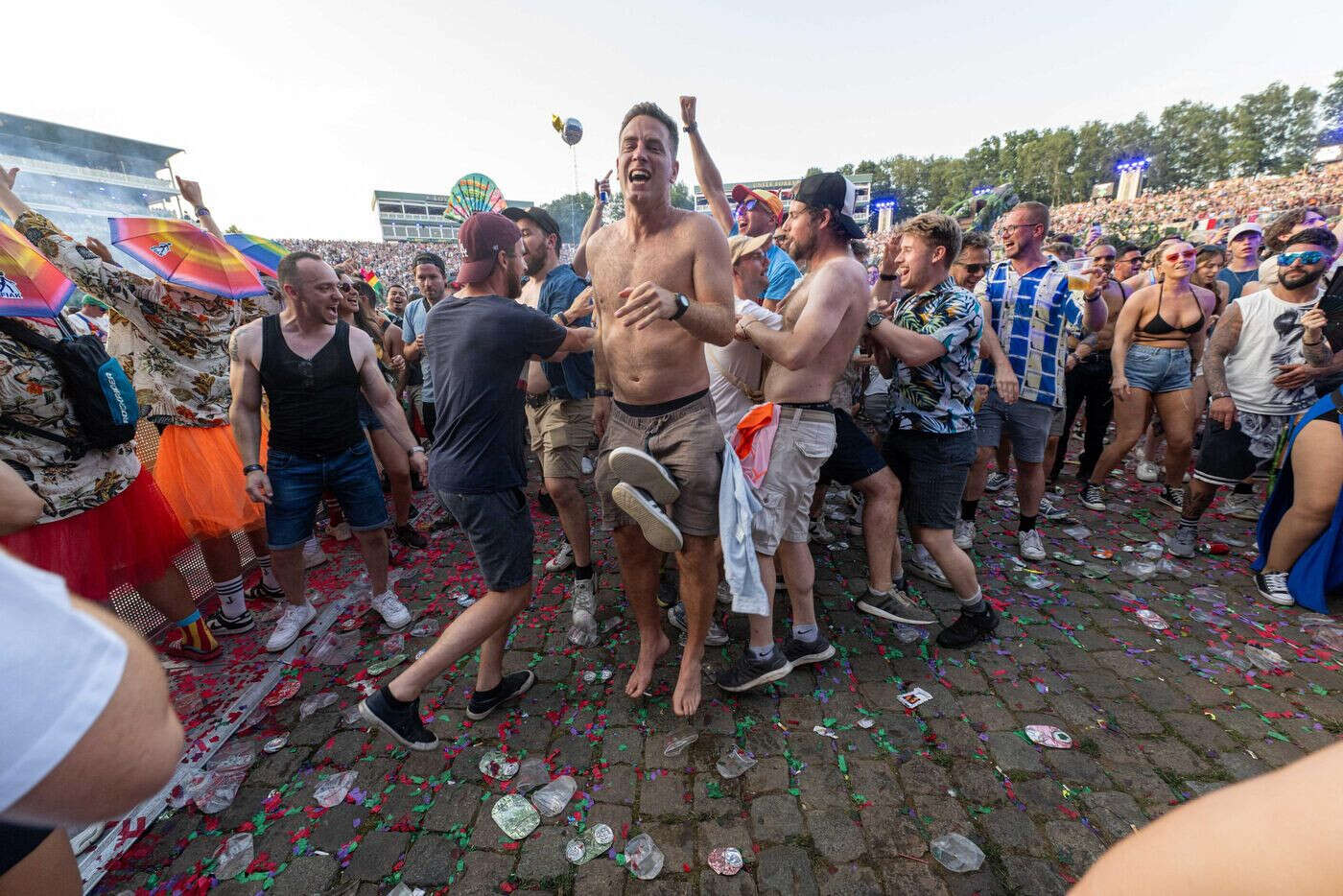 Le festival Tomorrowland doit payer une amende de plus de 700 000 euros pour avoir utilisé des gobelets jetables