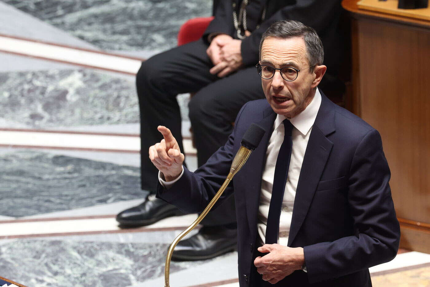 Hassan vote contre une résolution pour la libération de Boualem Sansal, Retailleau la qualifie d’ « alliée du régime algérien »