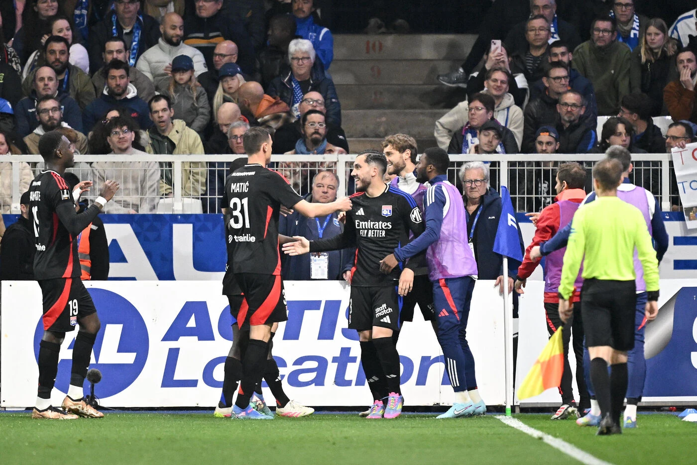 Auxerre - Lyon (1-3) : la magnifique opération de l’OL qui revient à deux points de la 2e place