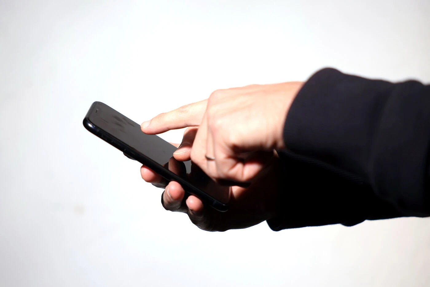 Les smartphones vont désormais avoir une étiquette indiquant leur réparabilité et leur durabilité