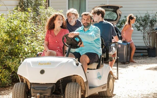 Audiences TV : «Camping Paradis» encore plus fort que «OSS 117»