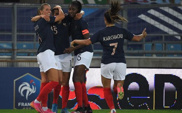 France - Allemagne féminin (1-0) : un chef-d’oeuvre de Dali offre la victoire aux Bleues