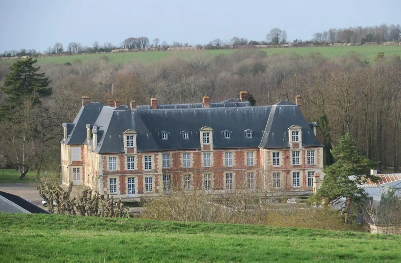 Mobilier de Grignon : quand un organisme des Finances publiques lance une cagnotte… en soutien à une fonctionnaire condamnée