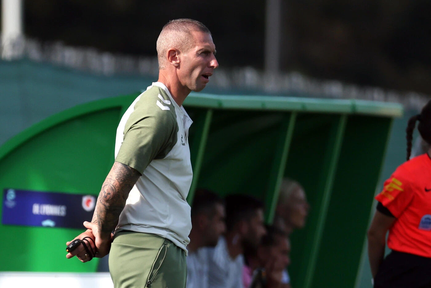 « S’il faut les renvoyer chez elles... » : l’entraîneur de l’équipe féminine de Saint-Étienne choque l’UNFP