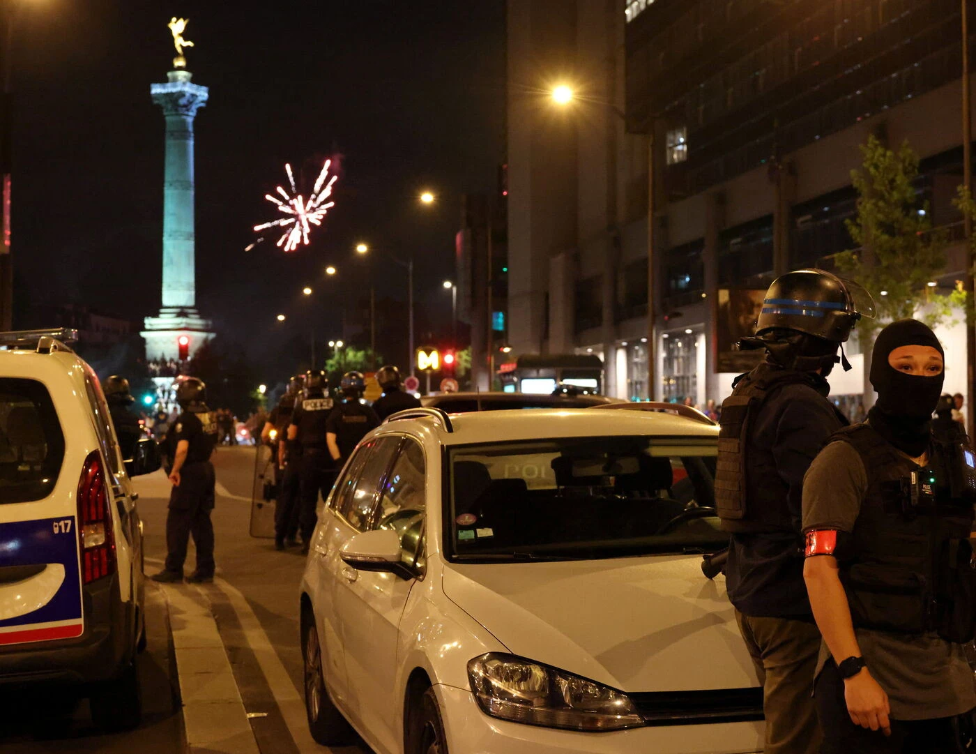 176 personnes interpellées, 15 000 mortiers saisis : « une nuit très active » pour la soirée du 13 juillet à Paris et en Île-de-France