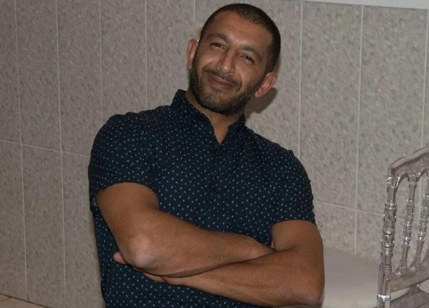 Vitry donne à son centre aquatique le nom d’Issam Benayad, son « héros » mort noyé