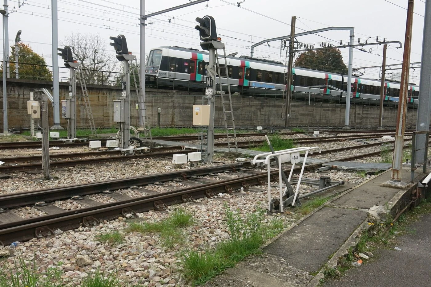 « Certains étaient au bord des larmes » : à cause de perturbations sur le RER B, des étudiants ont raté leur épreuve de BTS