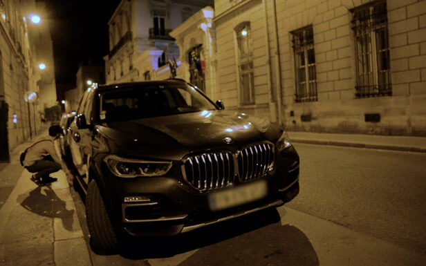 VIDÉO. Il dégonfle les pneus des véhicules SUV la nuit à Paris : «Je m’attaque aux mastodontes très polluants»