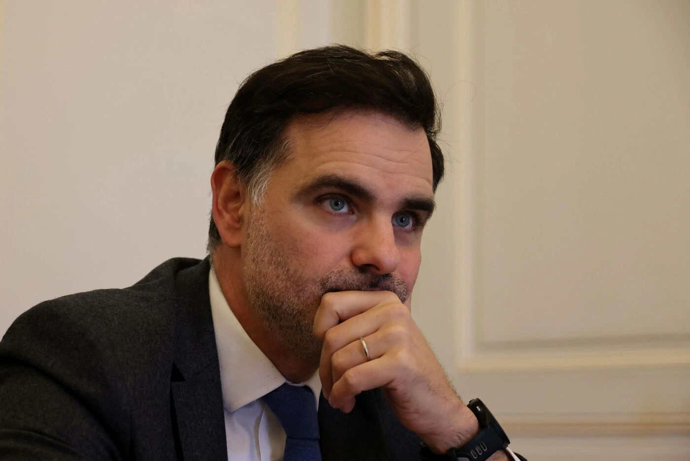 Convocation de l’ambassadeur américain en France : une « ingérence » et des « propos inacceptables », dénonce le gouvernement
