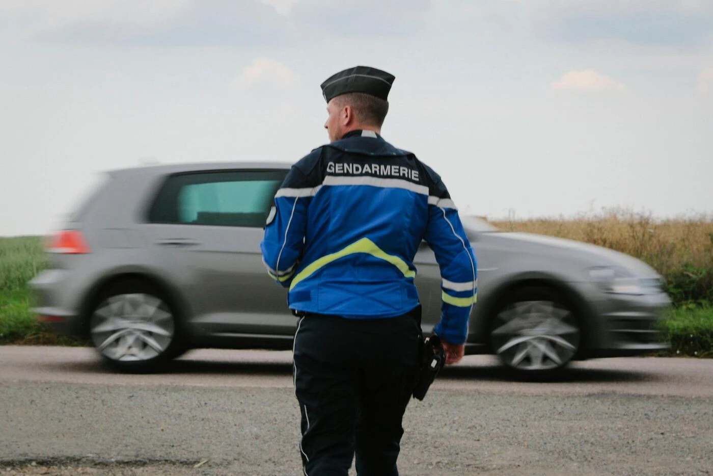 Un père remercie les gendarmes d’avoir ôté trois points de permis à son fils : « Vous avez peut-être sauvé une vie »