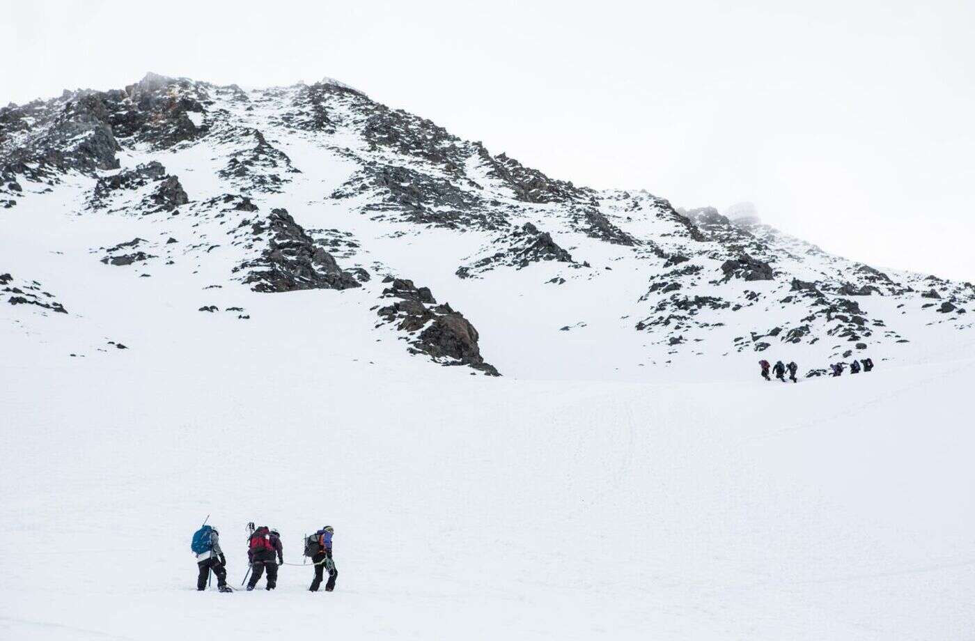 « Nous sommes choqués » : trois alpinistes ont trouvé la mort au sommet du Moncayo, dans le nord-est de l’Espagne