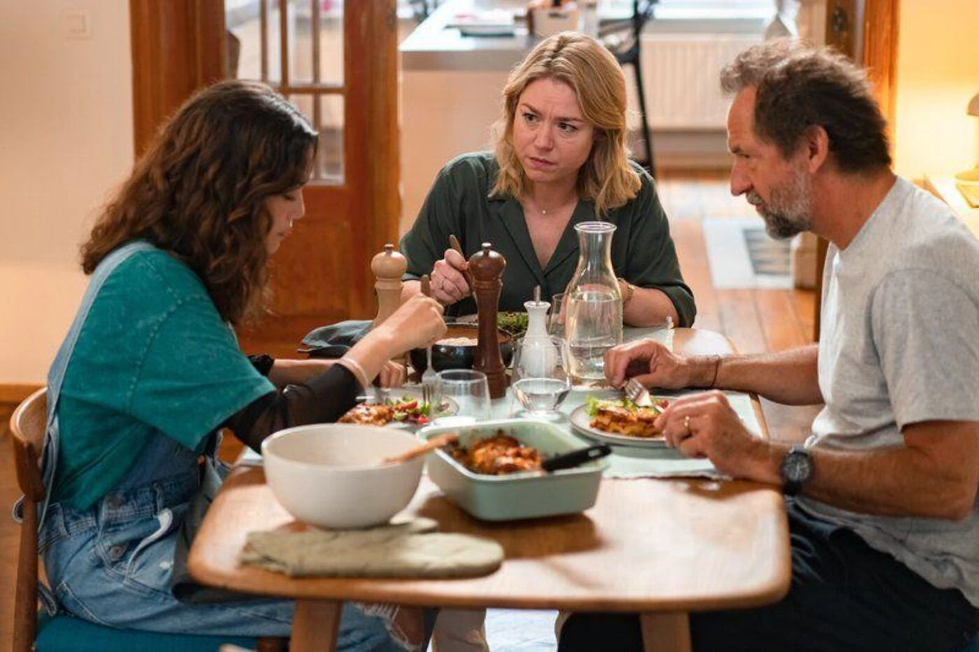 « TKT » de Solange Cicurel : « Émilie Dequenne avait elle-même été harcelée quand elle avait 10 ans »