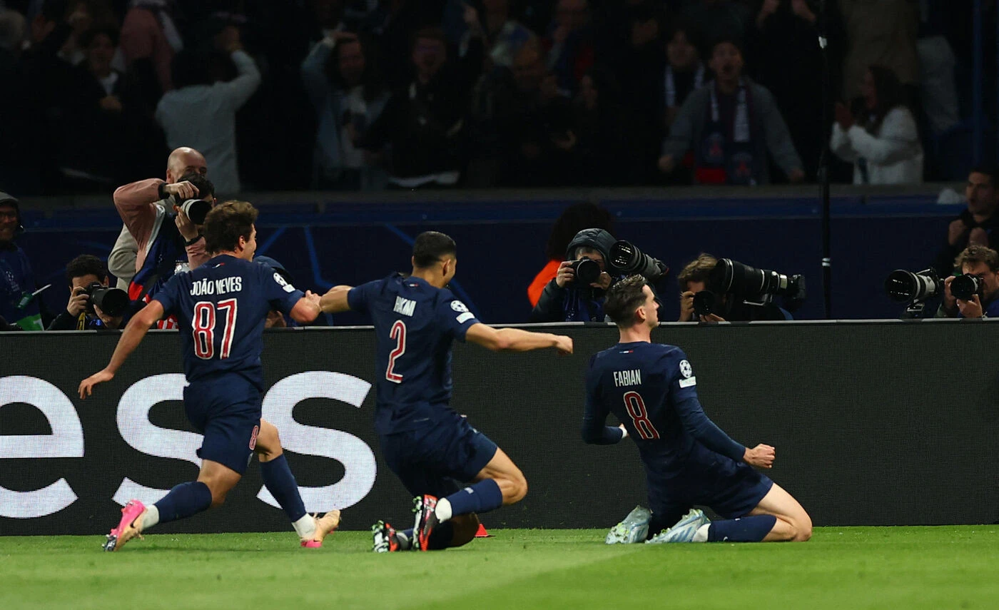 PSG-Arsenal : la vidéo du magnifique but de Fabian Ruiz qui donne l’avantage à Paris