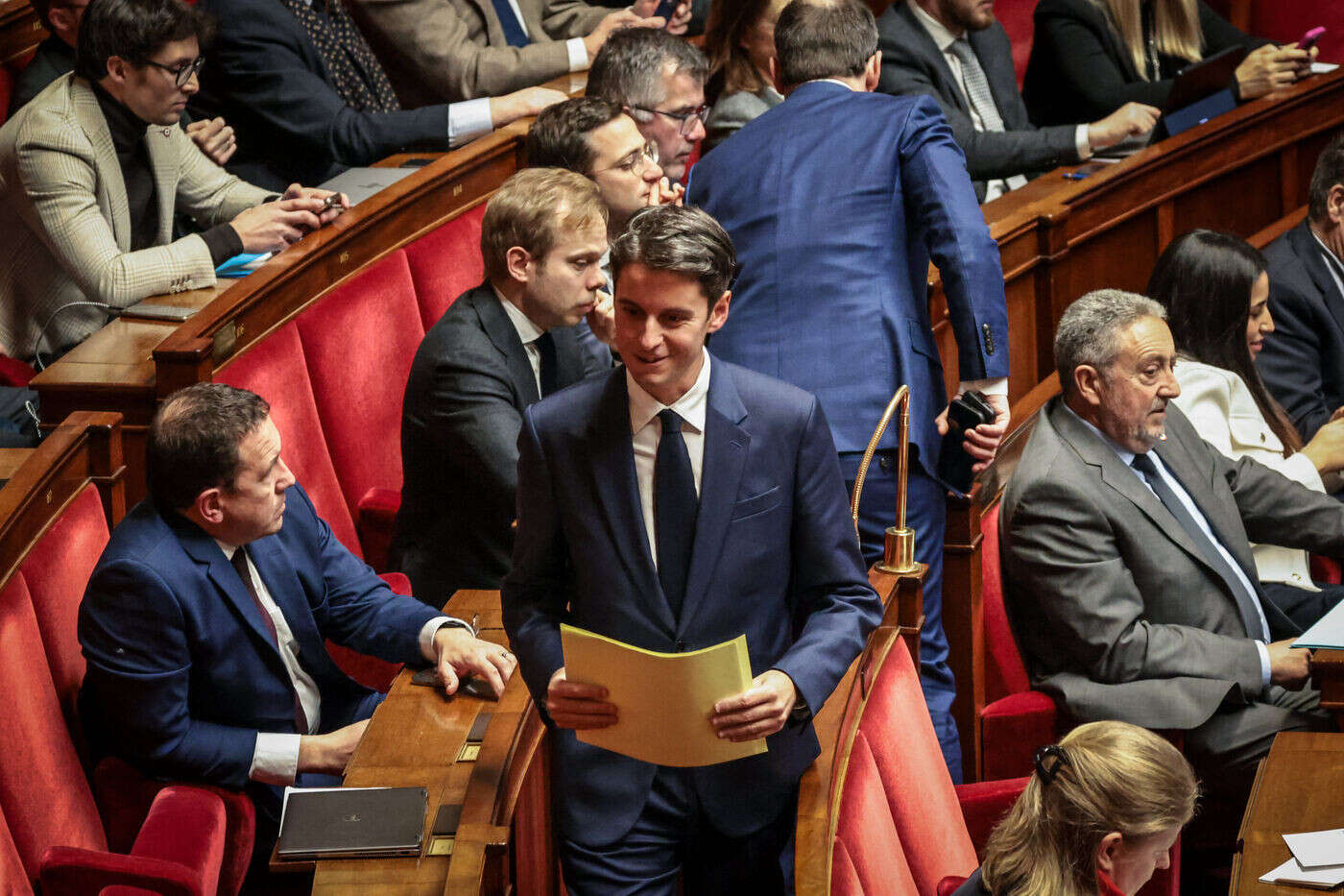 Le Sénat amoindrit largement en commission le texte de Gabriel Attal pour durcir la justice des mineurs