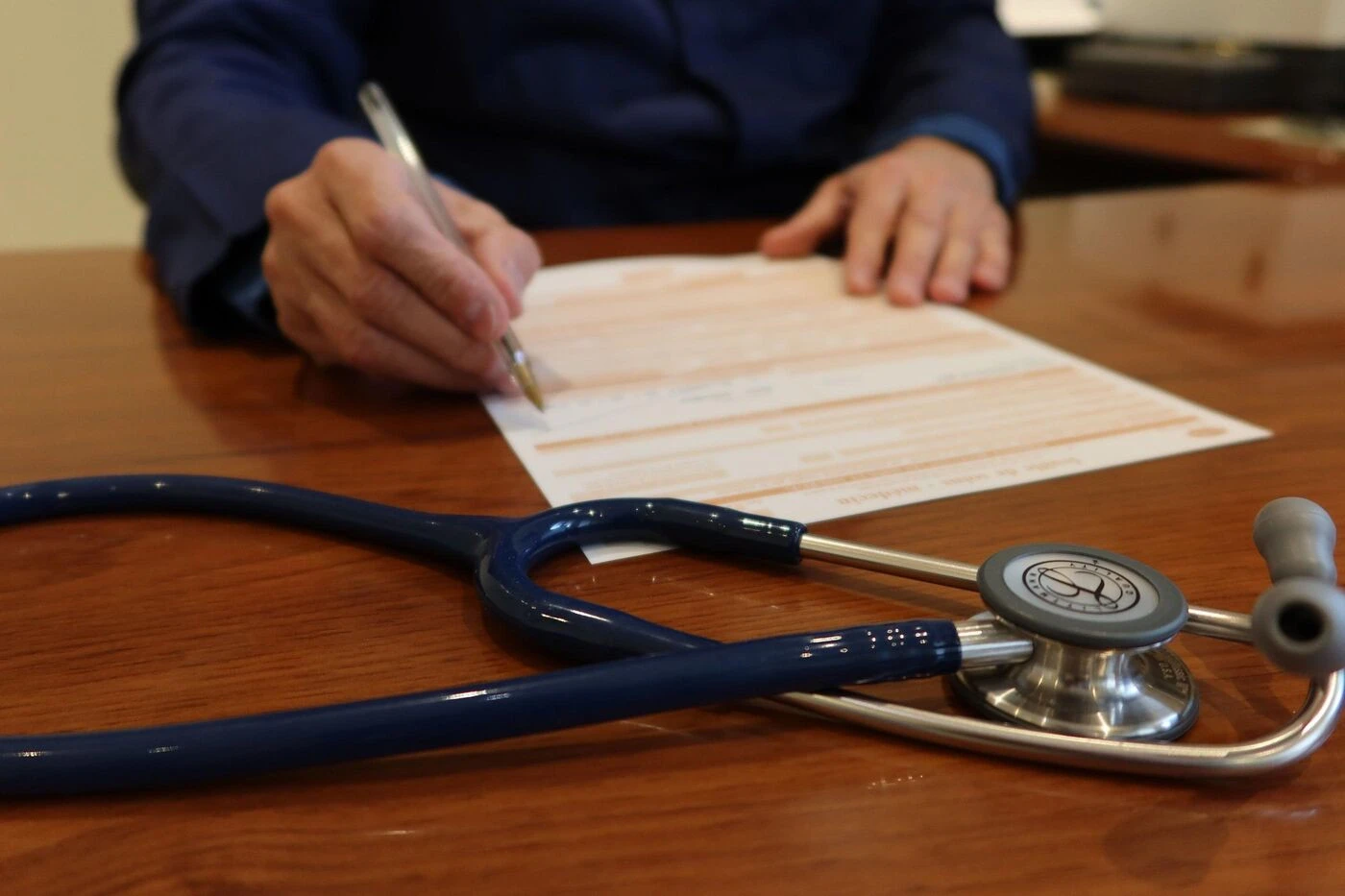 Stages, bourses, prêts à taux zéro… Comment l’Eure-et-Loir chouchoute ses futurs médecins