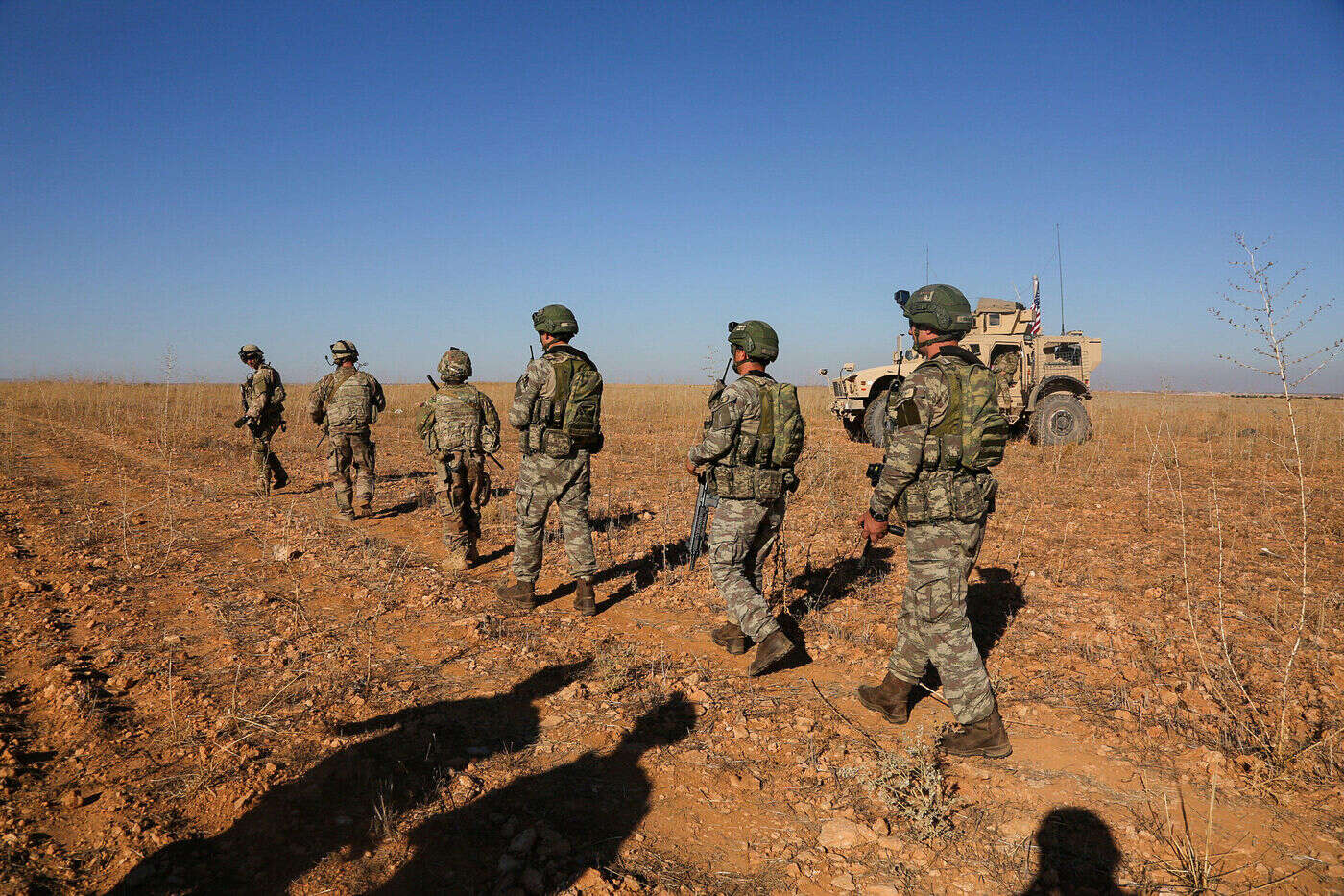 « Il m’a demandé de baisser mon pantalon » : 41 soldats de l’armée américaine abusés par un médecin