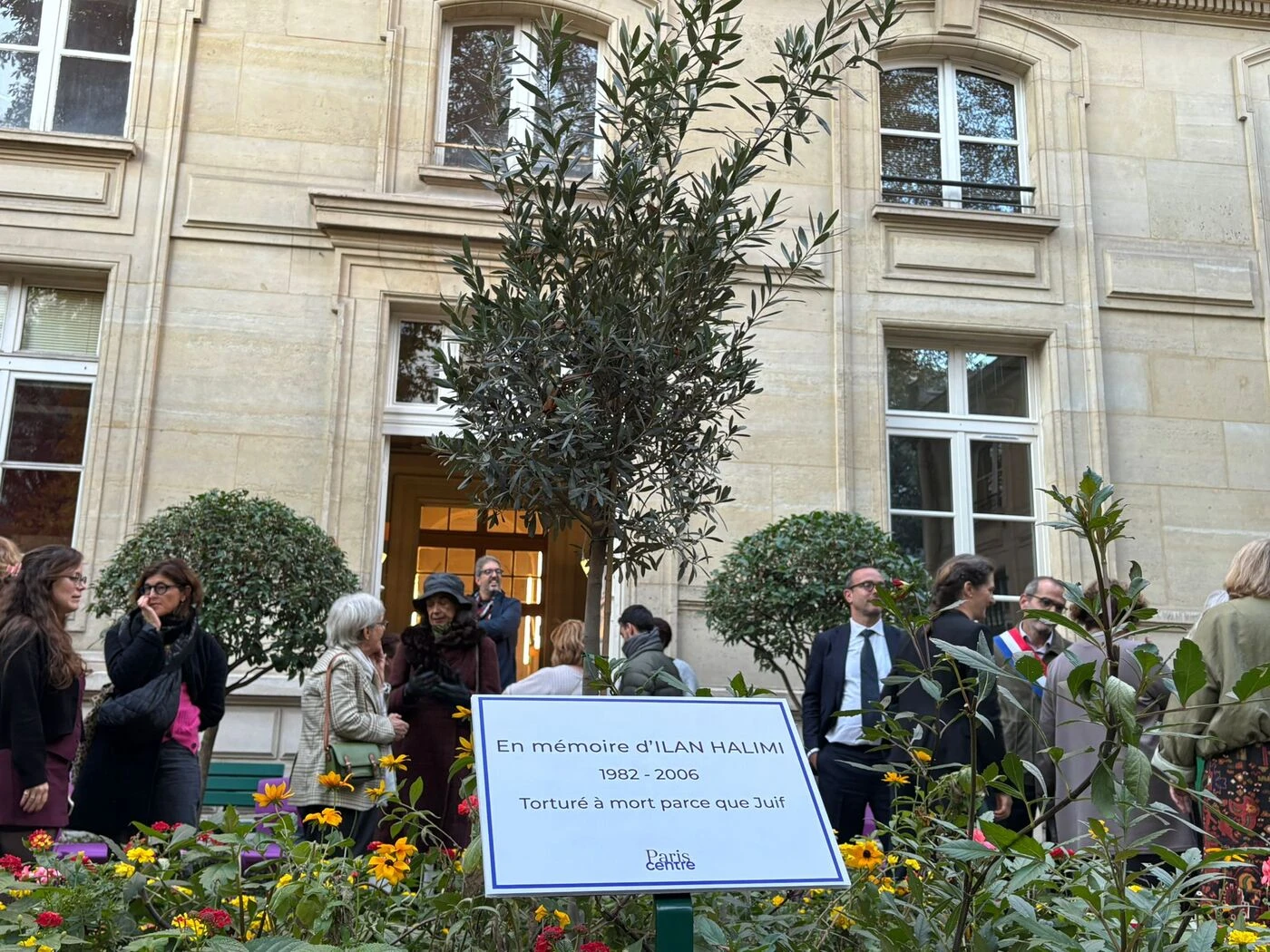 « Un petit geste, mais si important » : un olivier planté à Paris en hommage à Ilan Halimi
