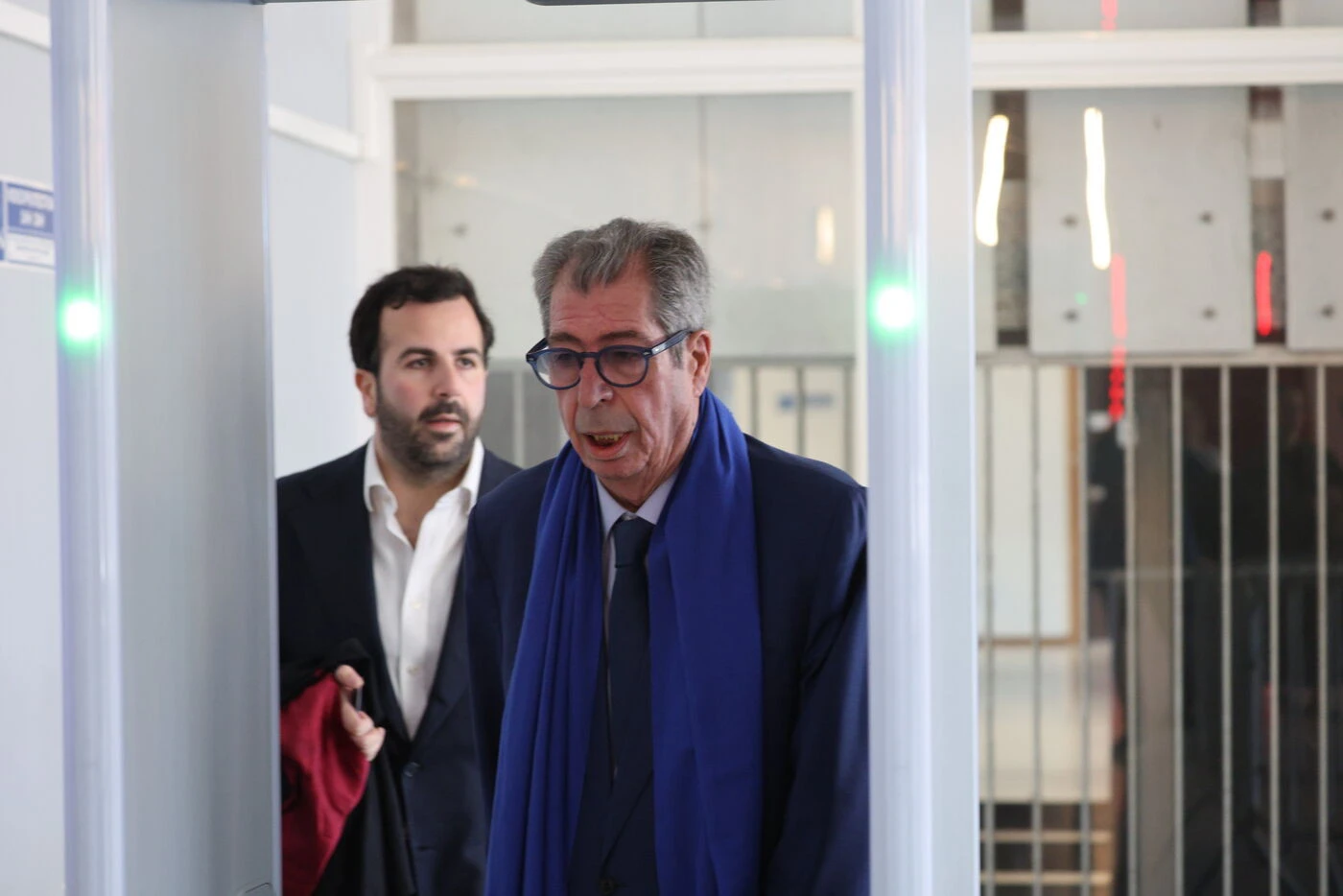 Encore une peine de prison et l’inéligibilité pour Patrick Balkany, qui ne retourne pas en détention