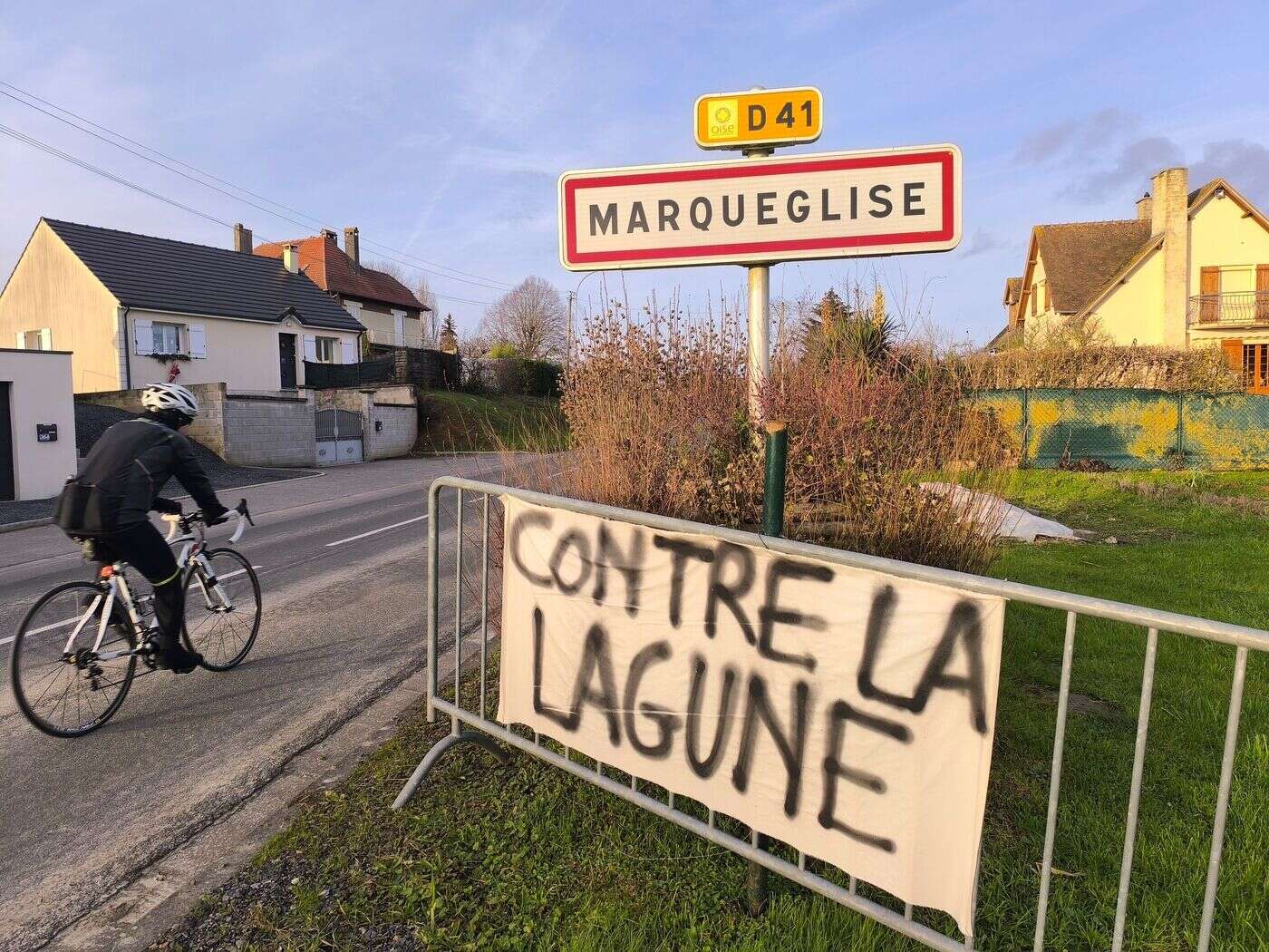 « Une piscine à m… » de 6 000 m3 ? Marquéglise ne veut pas devenir une décharge pour méthaniseur