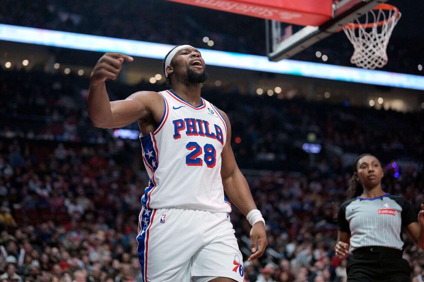 « Yabu est génial » : dunk spectaculaire et impact énorme pour Guerschon Yabusele avec les Sixers en NBA