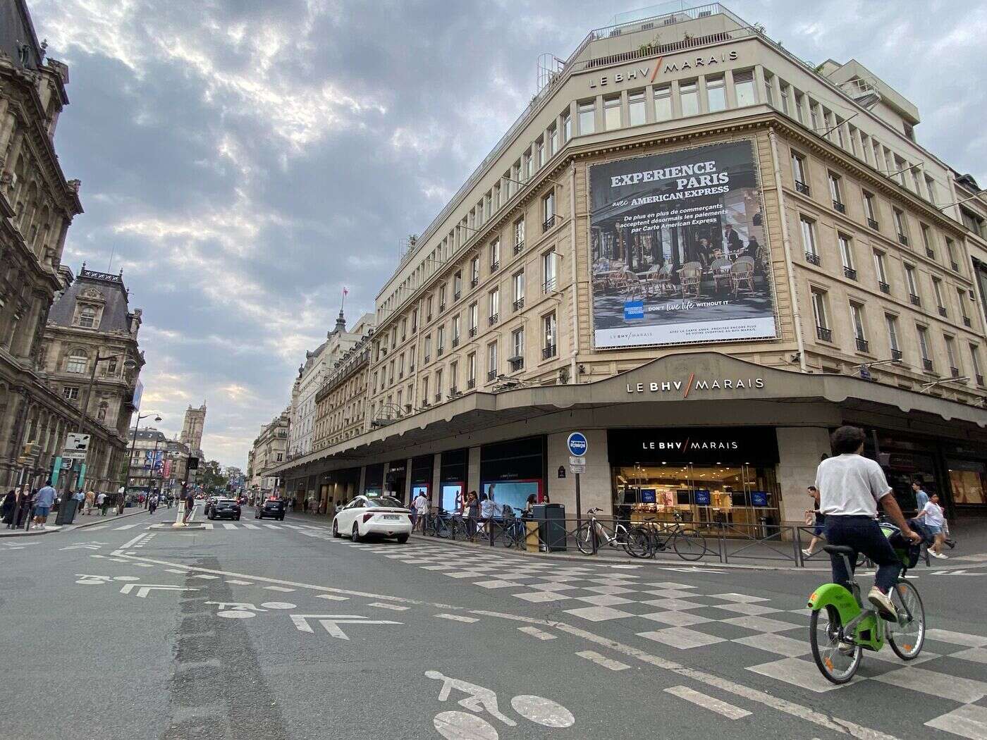 Paris : « après des années des pertes », le BHV vante « un retour à la rentabilité »