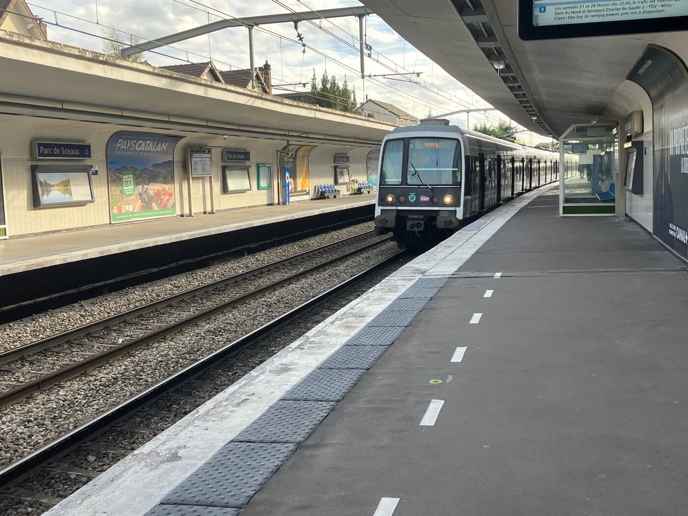 RER A, RER B et ligne L : le trafic en partie interrompu pendant plusieurs heures ce jeudi