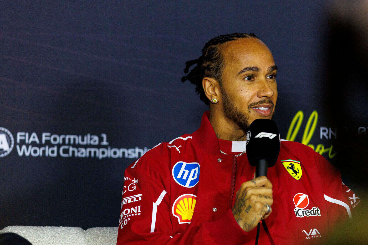 Formule 1 : « C’est un beau mec vous savez », quand Lewis Hamilton complimente Charles Leclerc