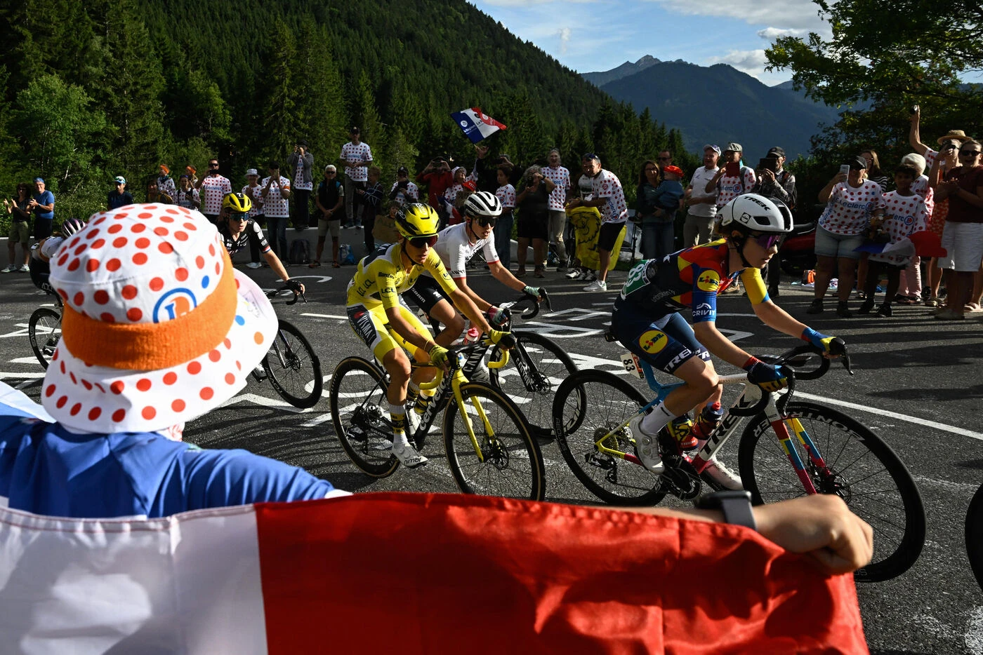 Tour de France femmes : découvrez le parcours officiel de l’édition 2026 avec le mythique Mont Ventoux