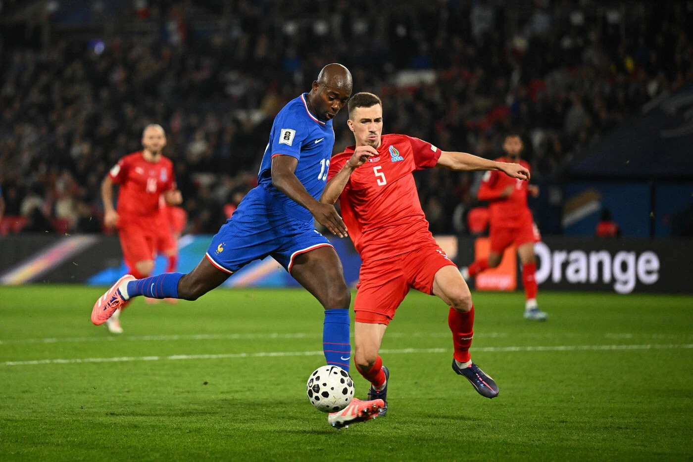 « La Coupe du monde est dans un coin de ma tête » : en Islande, Mateta face à la chance d’une vie avec les Bleus
