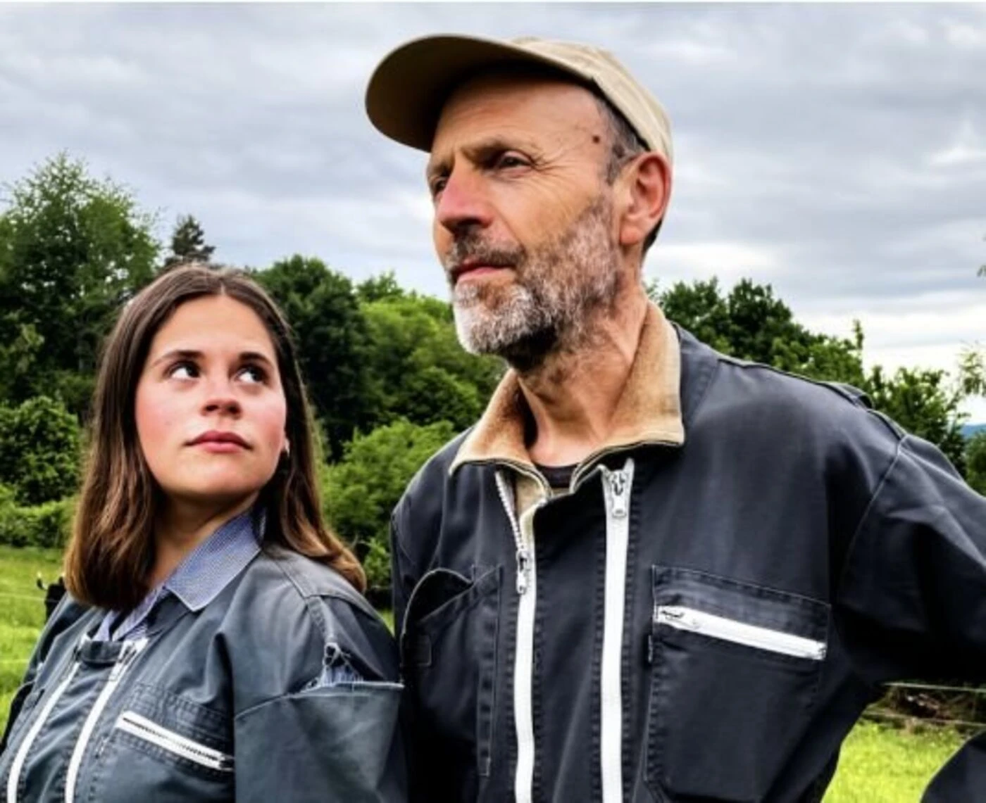 Sarah, une jeune fille d’agriculteur du Lot, sur les marches du Festival de Cannes