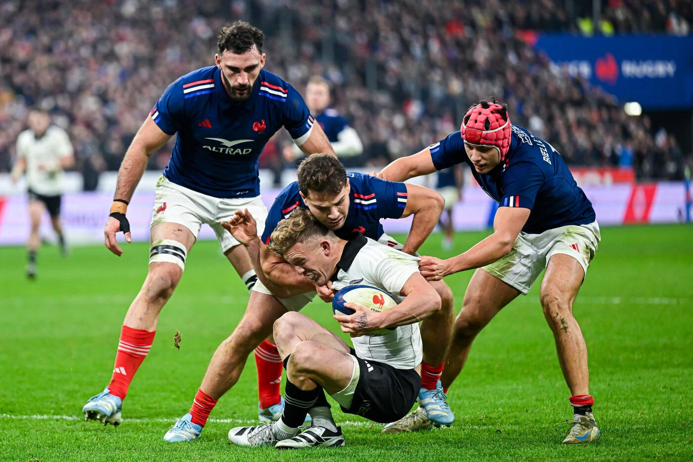 Rugby : des matches du XV de France délocalisés à Bordeaux et Lille la saison prochaine