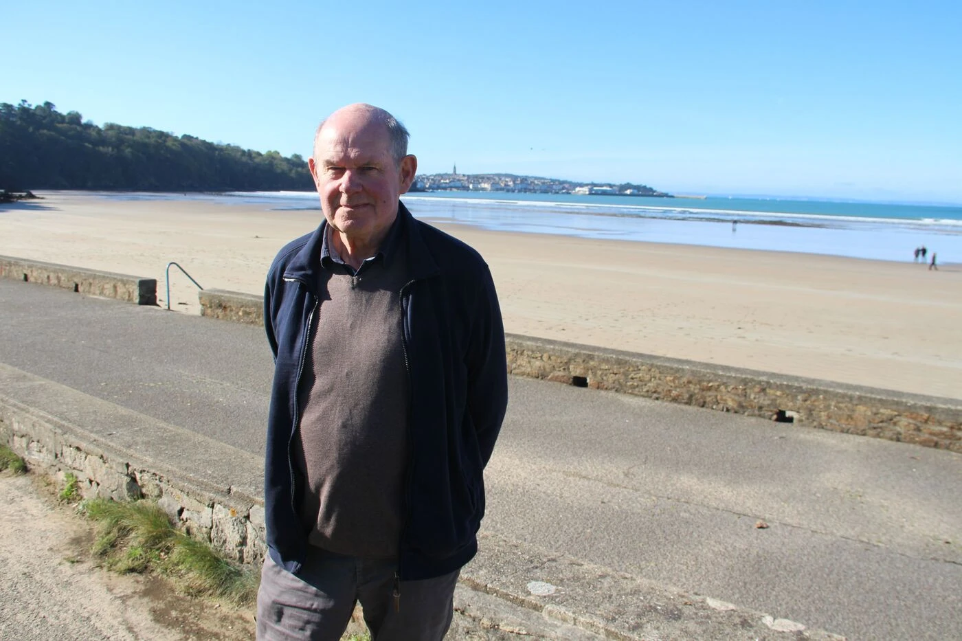 Algues vertes : à Douarnenez, deux extensions de porcherie relancent la polémique