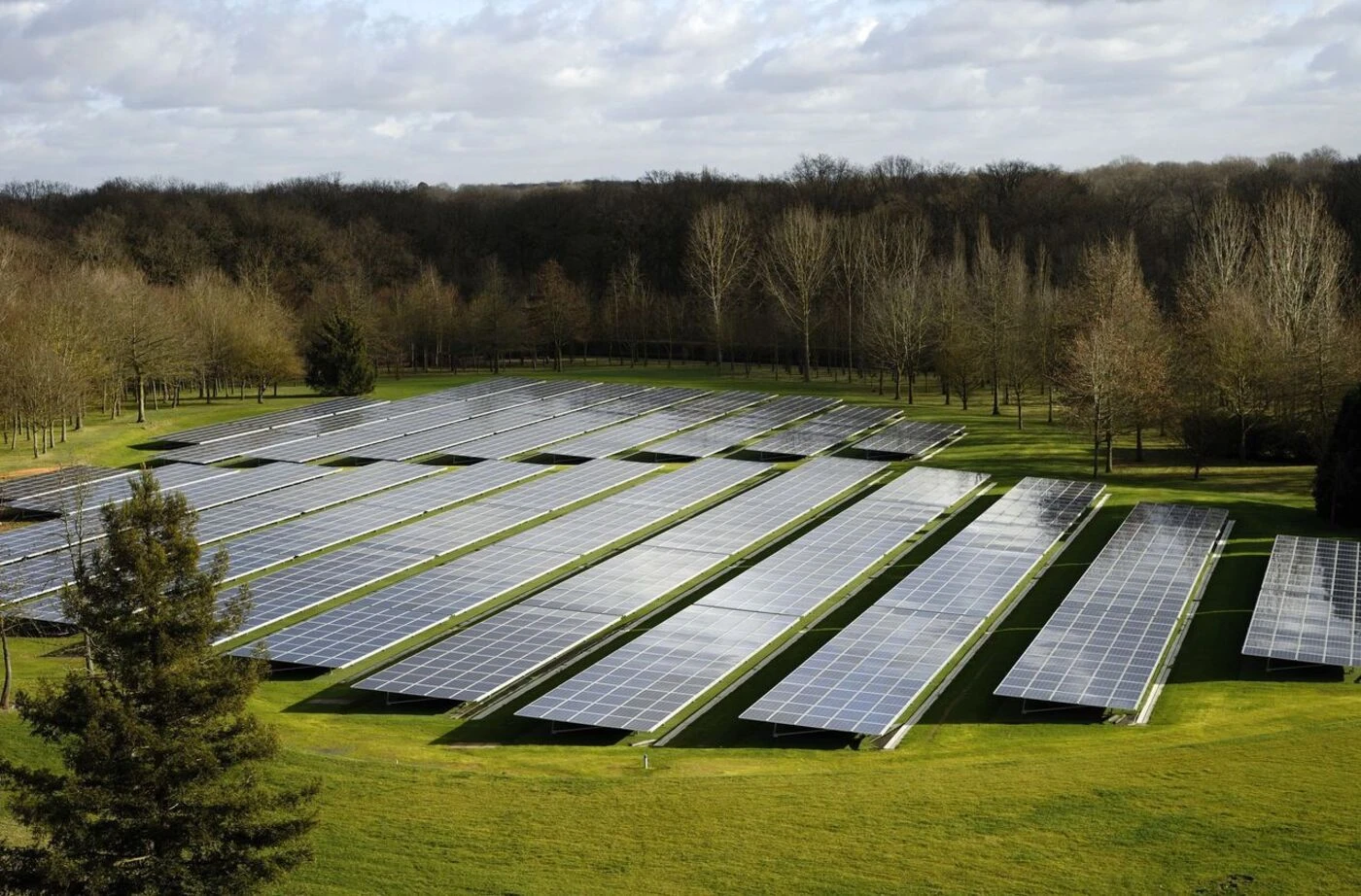 Pas de panneaux photovoltaïques sur l’île de Ré : la Charente-Maritime dévoile ses zones prêtes pour le solaire