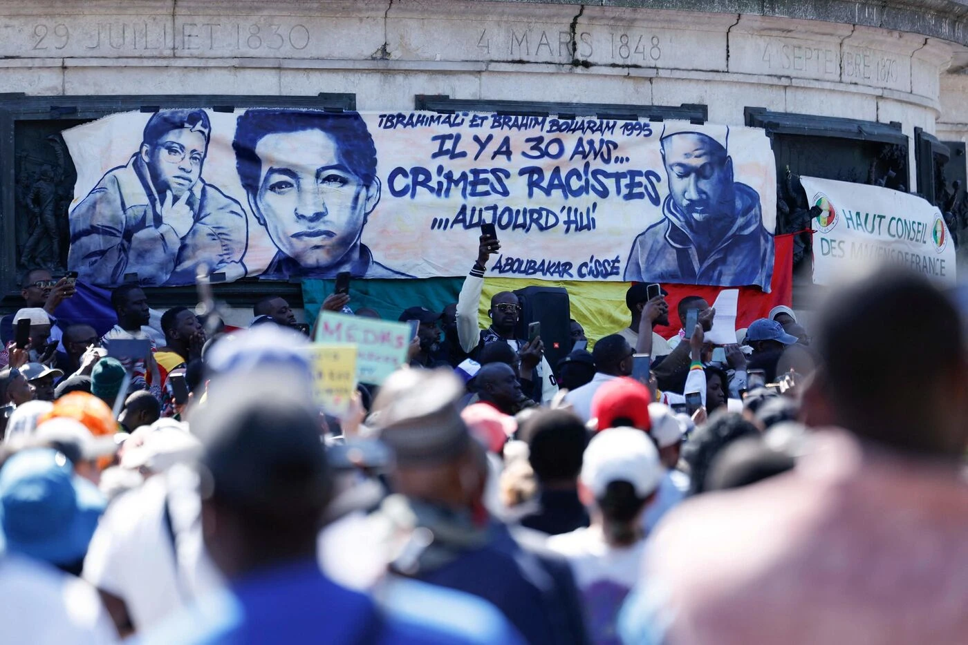 « Le racisme tue » : un rassemblement à Paris en mémoire d’Aboubakar Cissé et contre l’islamophobie