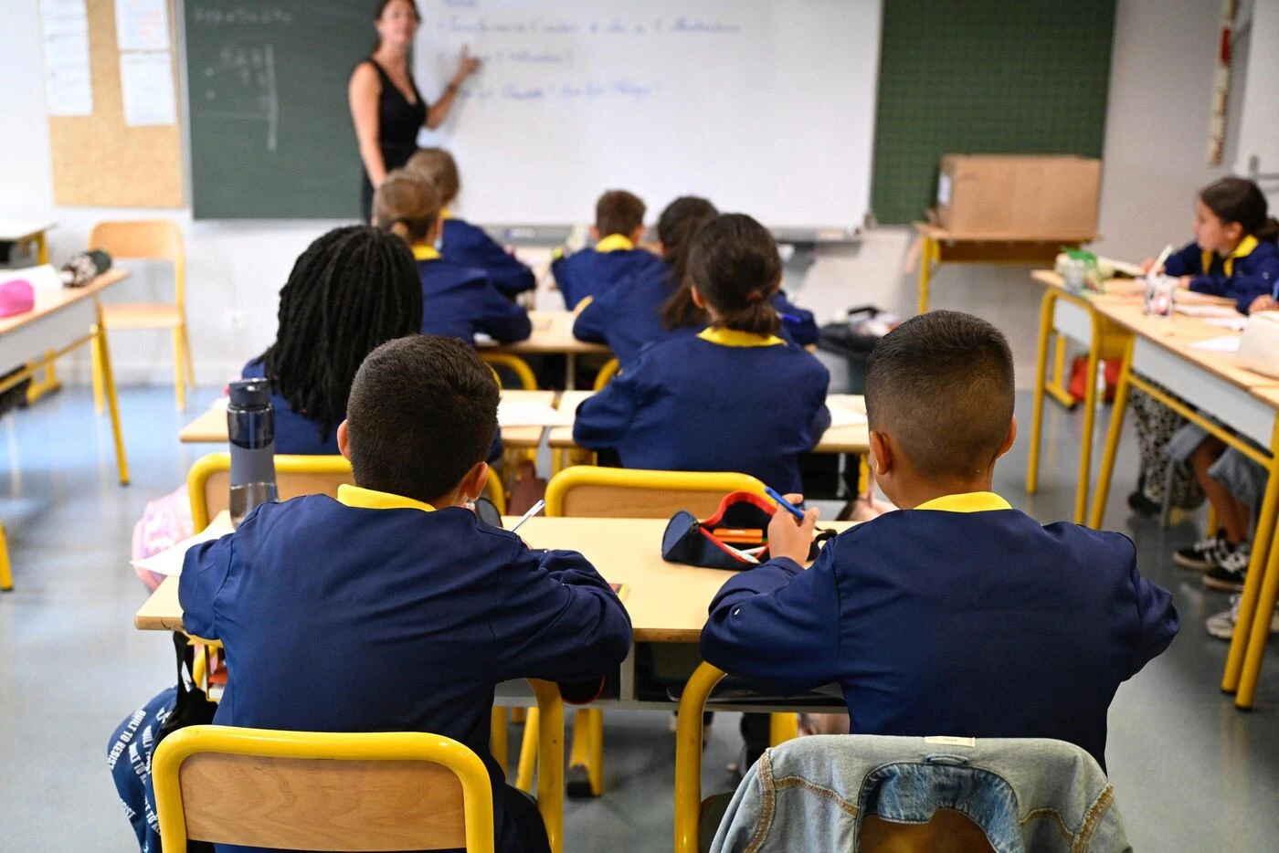 Expérimentation de l’uniforme à l’école : à Neuilly-sur-Marne, des parents veulent dire stop