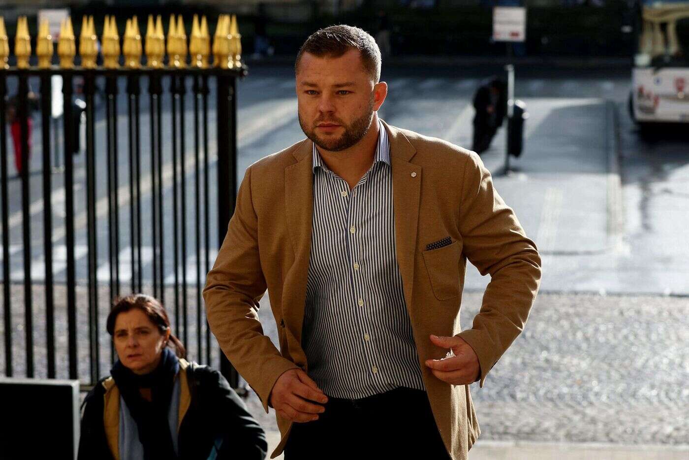 Rugbymen condamnés pour viol en réunion : Denis Coulson, Loïck James et Rory Grice restent en prison