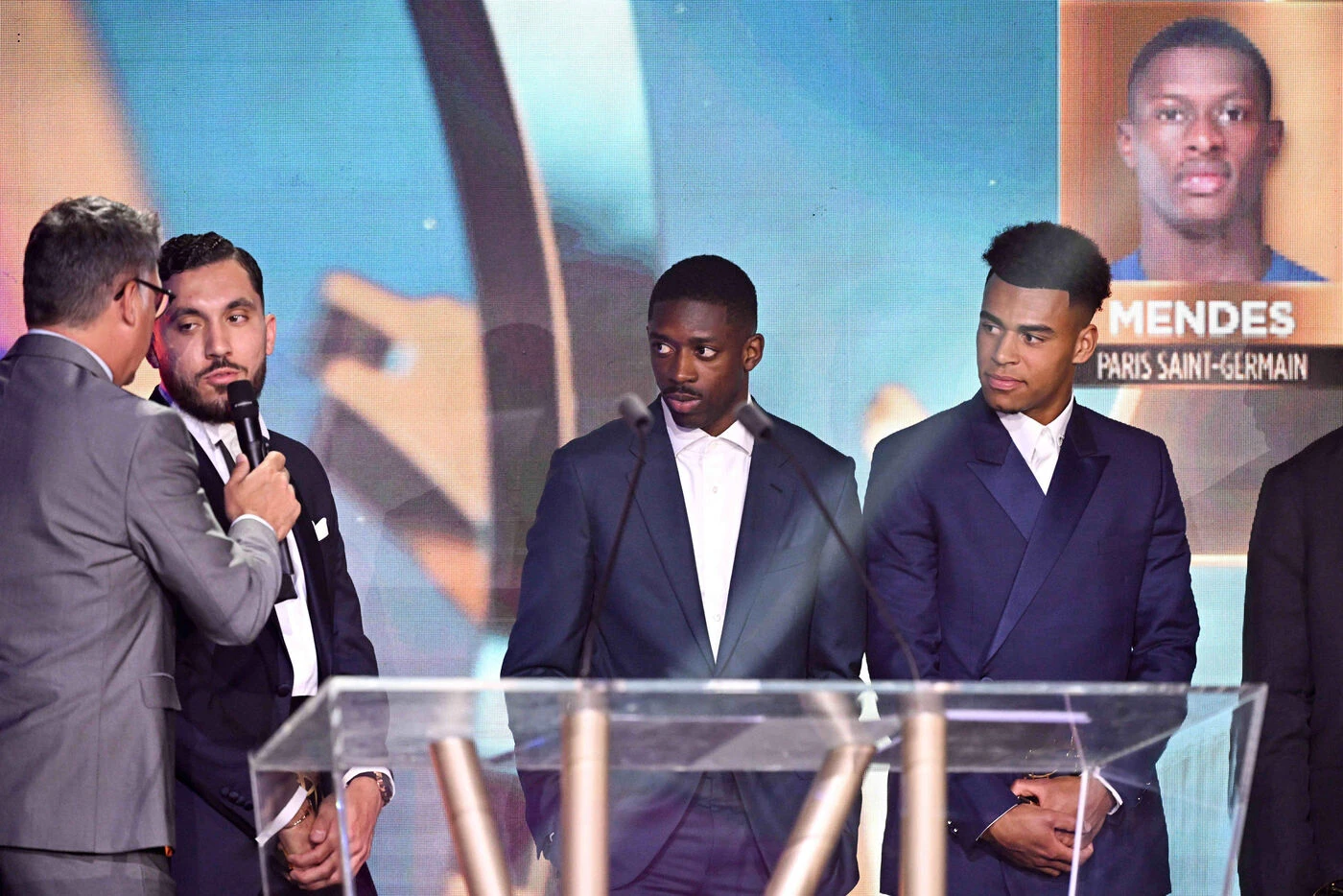 Équipe de France : Rayan Cherki forfait, Ousmane Dembélé dans l’attente