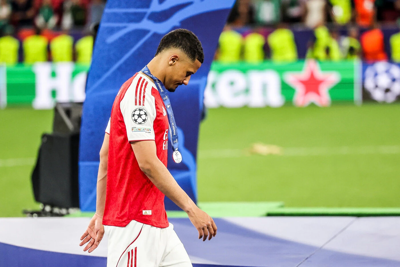 Equipe de France : blessé avec Arsenal, William Saliba est incertain pour la Coupe du monde