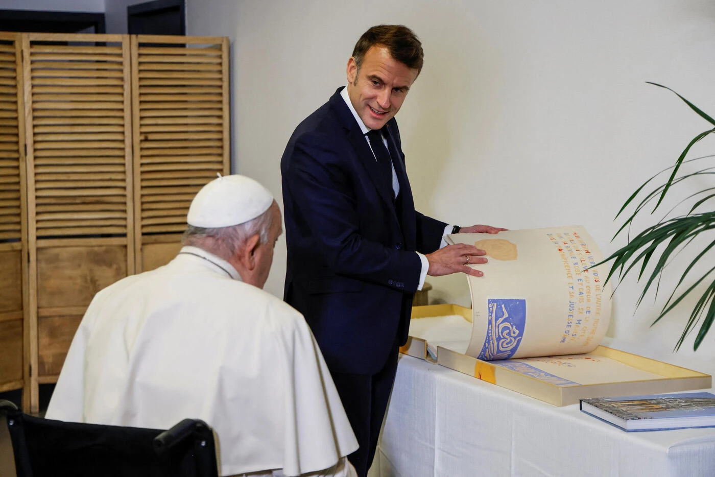 Mort du pape François : Emmanuel Macron va se recueillir ce vendredi auprès de la dépouille du souverain pontife