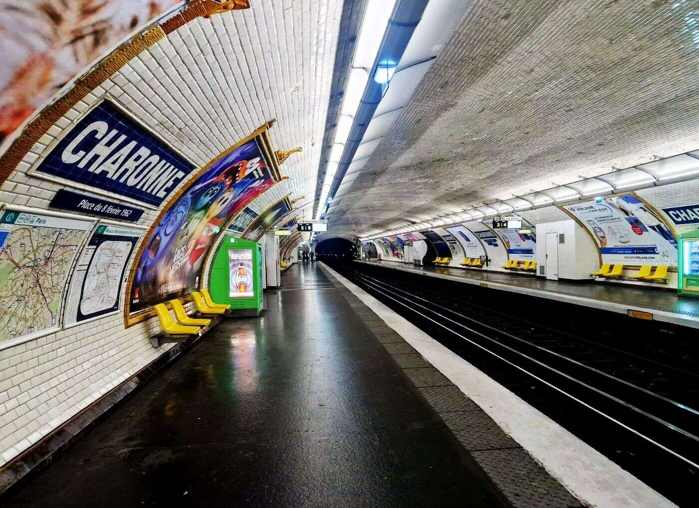 Soutien aux otages du Hamas : enquête ouverte après une plainte visant la régie publicitaire du métro parisien