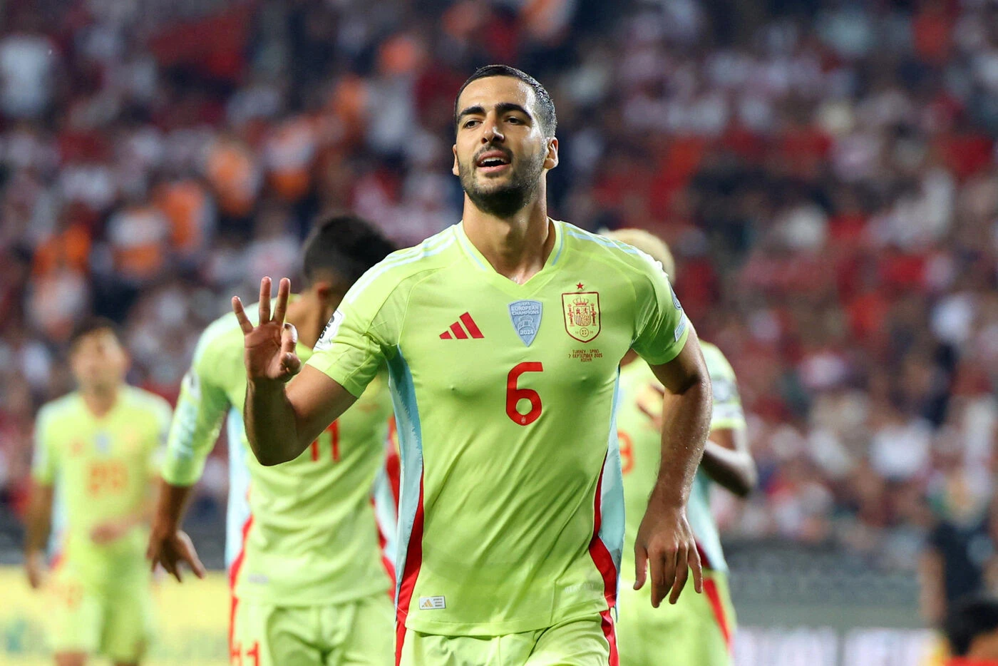 Mondial 2026 : score de tennis et buts magnifiques... les images de la démonstration de l’Espagne en Turquie (0-6)