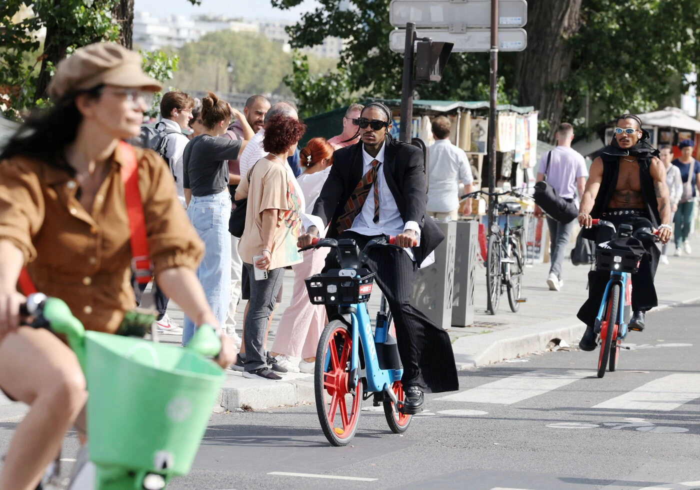 Vélos en libre-service à Paris : les opérateurs Voi, Dott et Lime retenus par la Ville