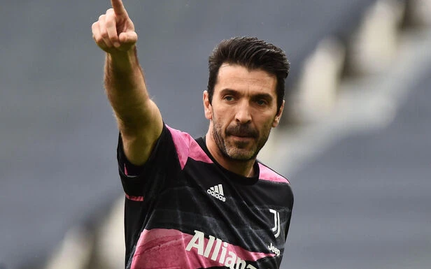 Italie : Gianluigi Buffon retourne à Parme, son club formateur