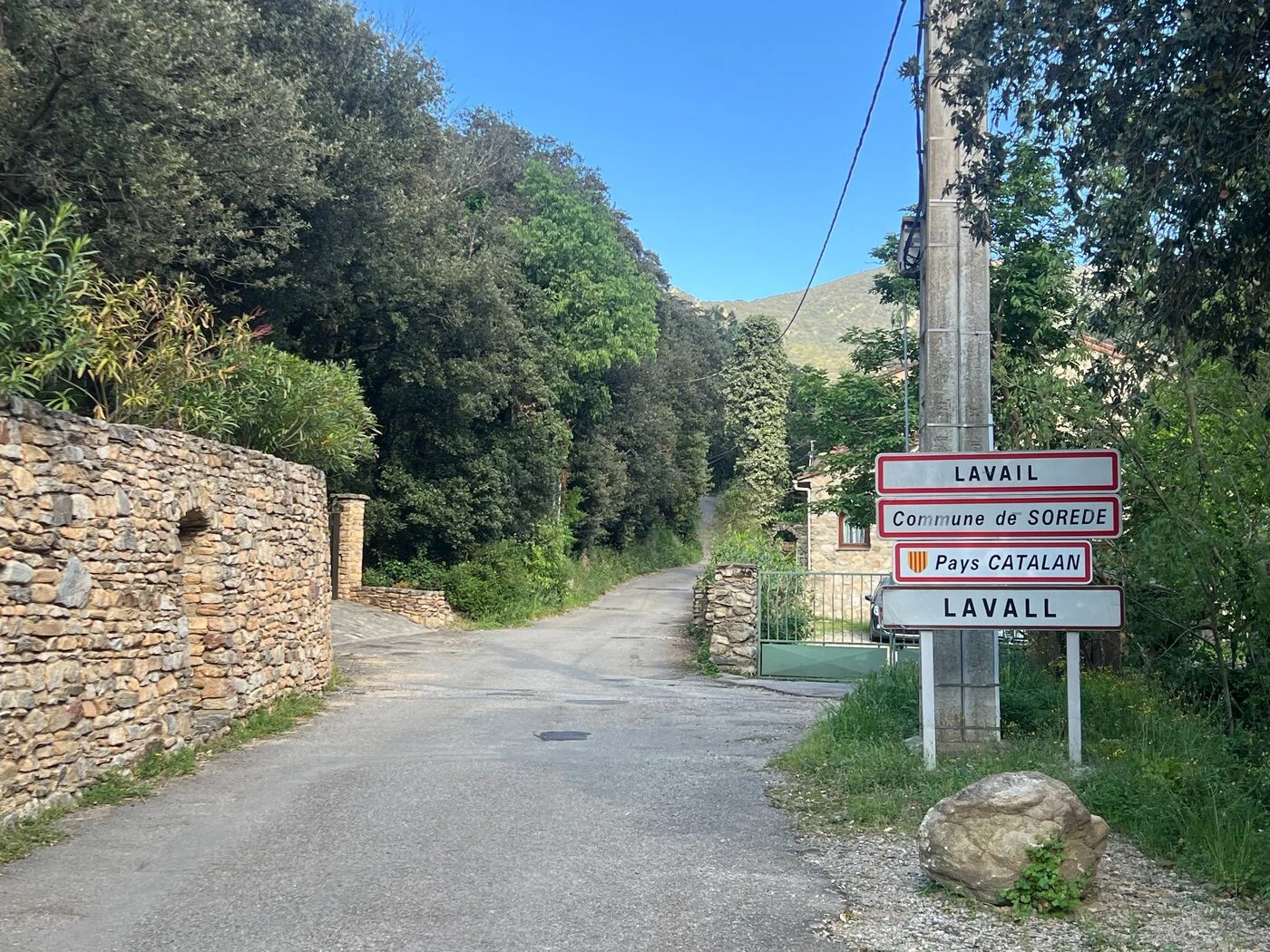 Gibier dépecé et abandonné, tirs, explosions : des braconniers perturbent un coin de paradis des Pyrénées-Orientales