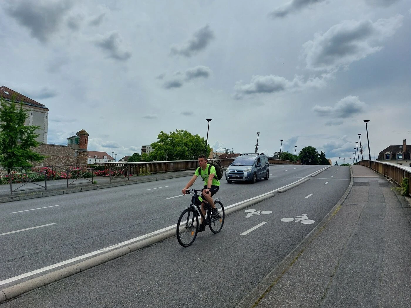 Seine-et-Marne : mobilisation des cyclistes après l’annonce de la fermeture de la seule vraie piste cyclable de Melun
