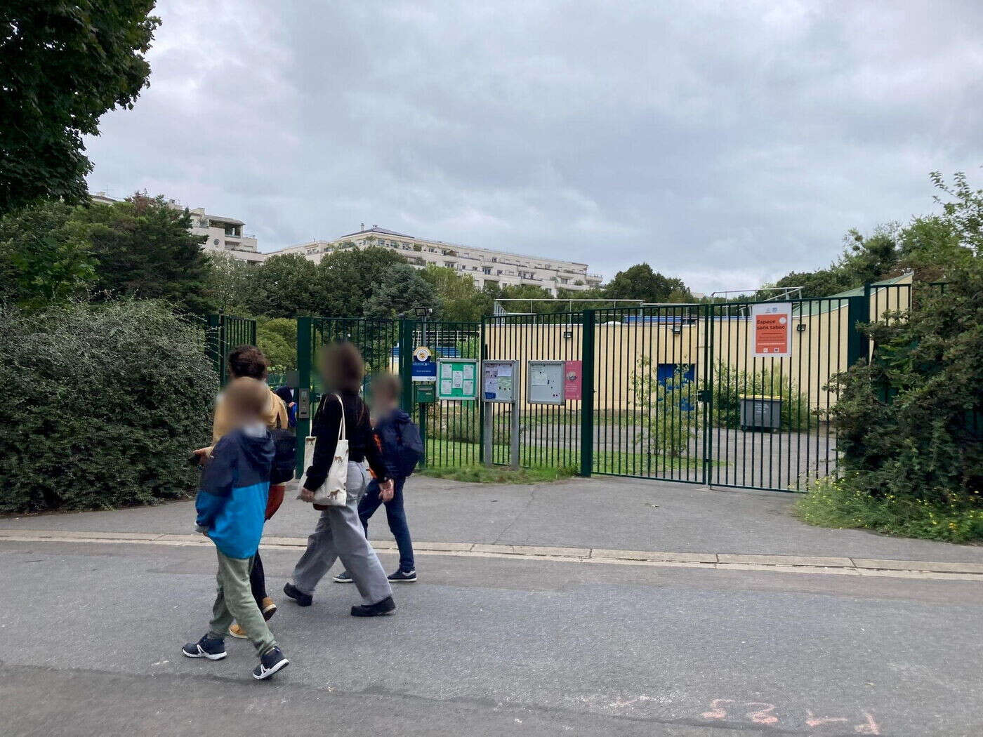 Paris : 4 mois de prison avec sursis requis contre l’enseignante qui avait frappé son élève de 3 ans