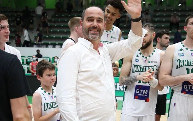 Jeep Elite : les adieux de Franck Le Goff, la victoire contre Monaco... une soirée forte en émotion à Nanterre